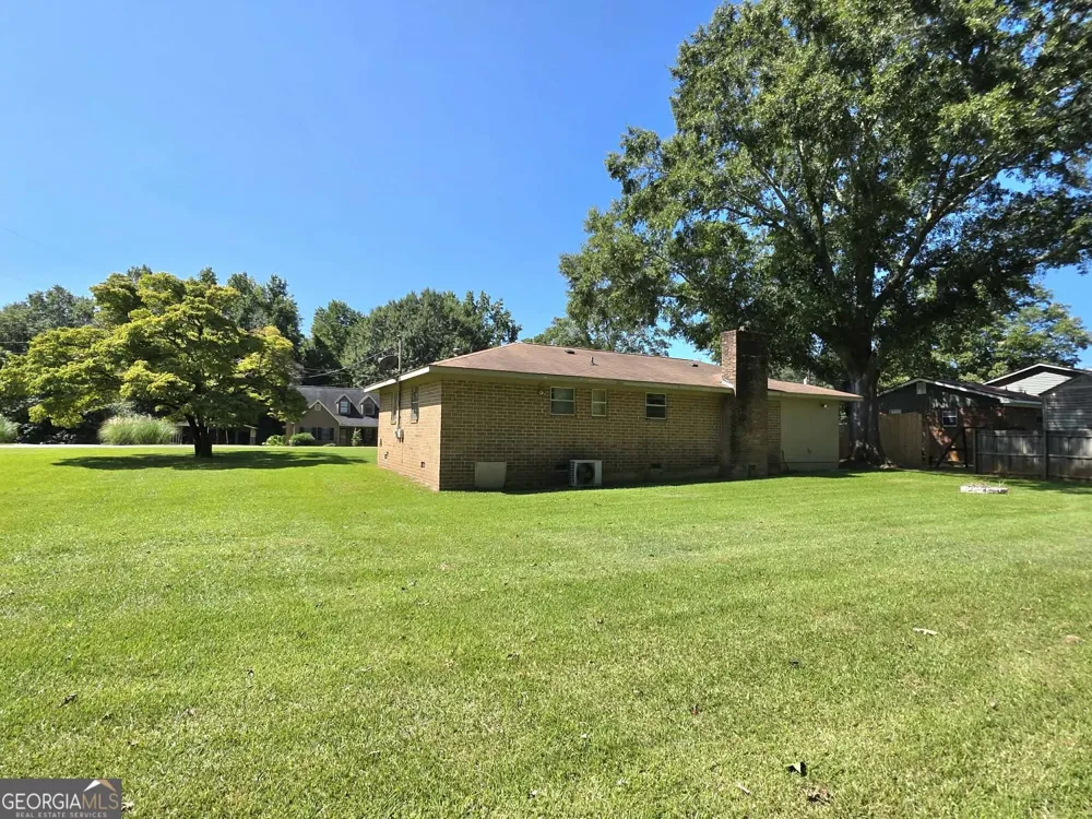 211 Wheeless RD Thomaston, GA 30286