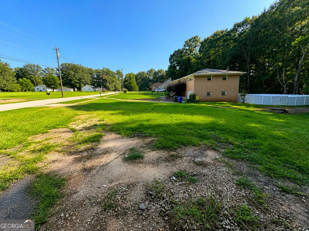 125 Tye ST Stockbridge, GA 30281