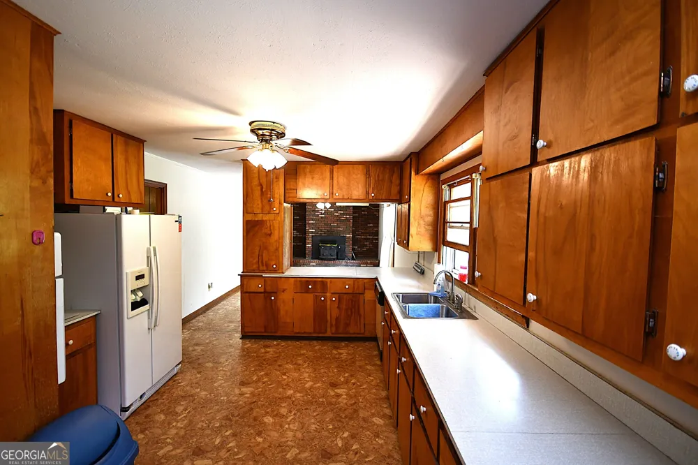 4 Bill Ploof RD Buchanan, GA 30113