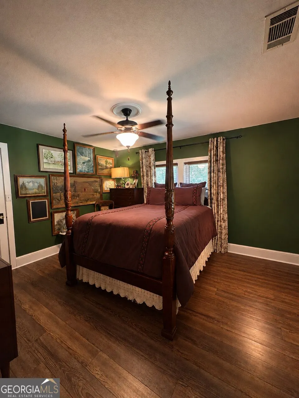 2067 Cleveland RD Bogart, GA 30622