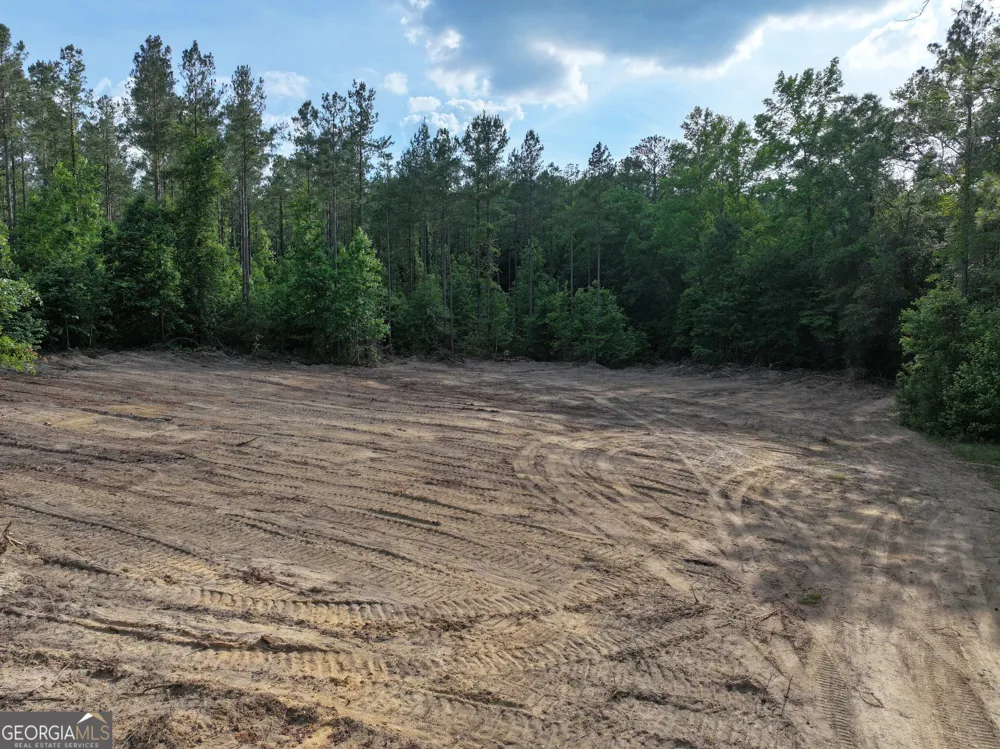 195 County Line RD Lumpkin, GA 31815