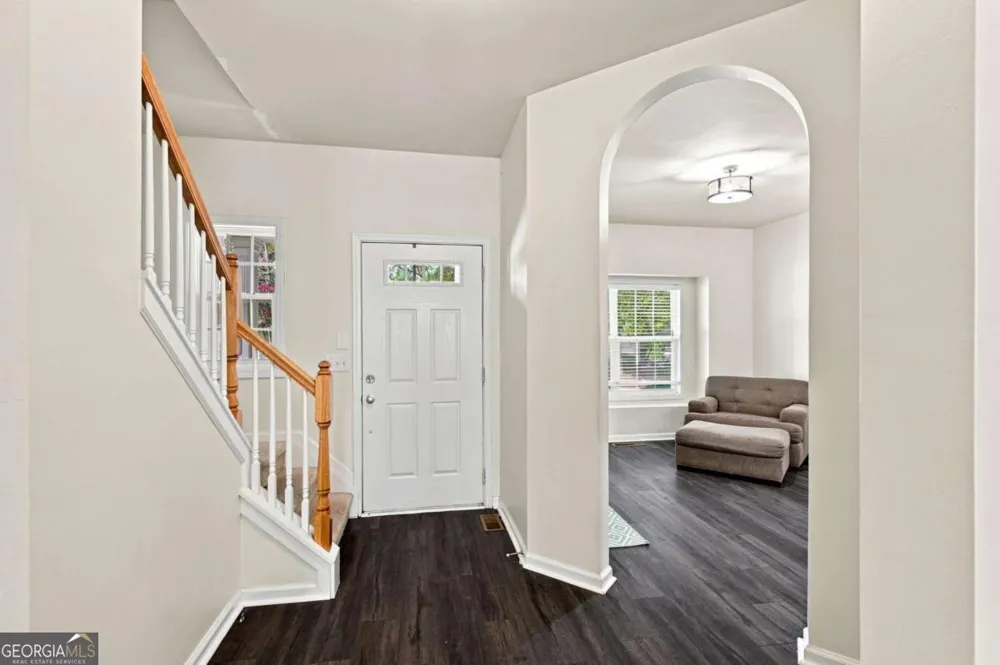 2747 Cedar DR Lawrenceville, GA 30043