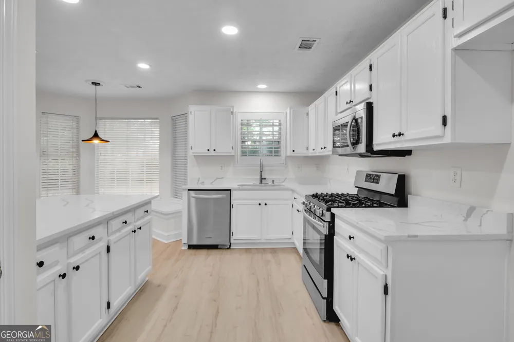 1005 Reunion PL SW Atlanta, GA 30331