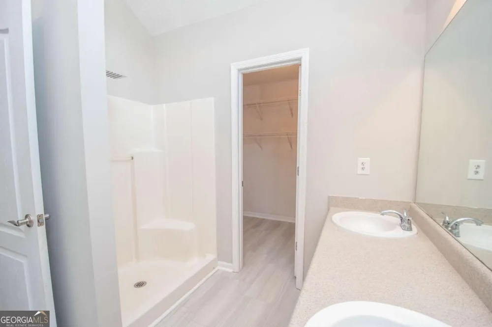 10 Walton Woods CT Newnan, GA 30263