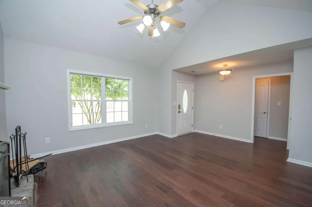 10 Walton Woods CT Newnan, GA 30263