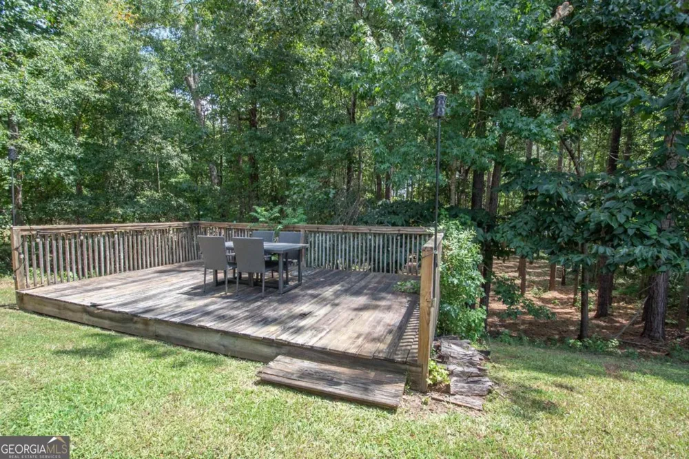 10 Walton Woods CT Newnan, GA 30263