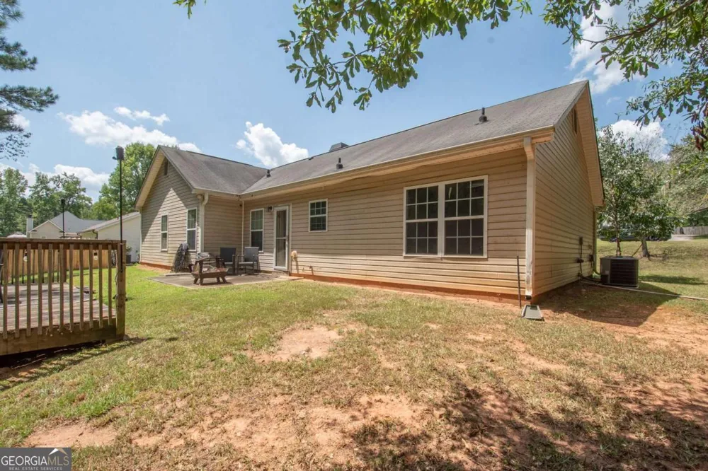 10 Walton Woods CT Newnan, GA 30263