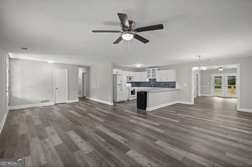 164 Dials DR Woodstock, GA 30188
