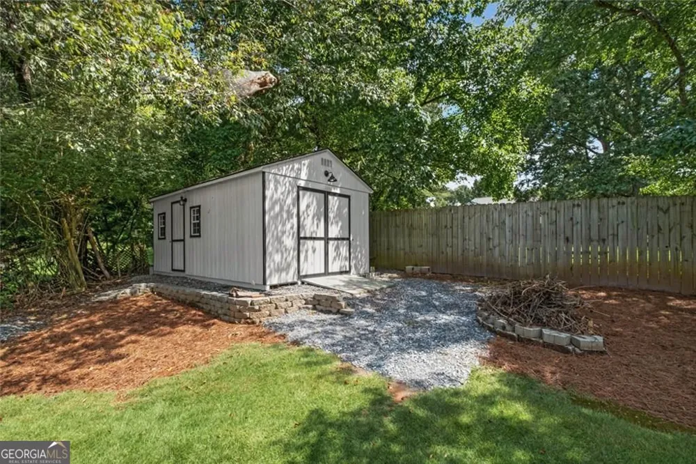 164 Dials DR Woodstock, GA 30188