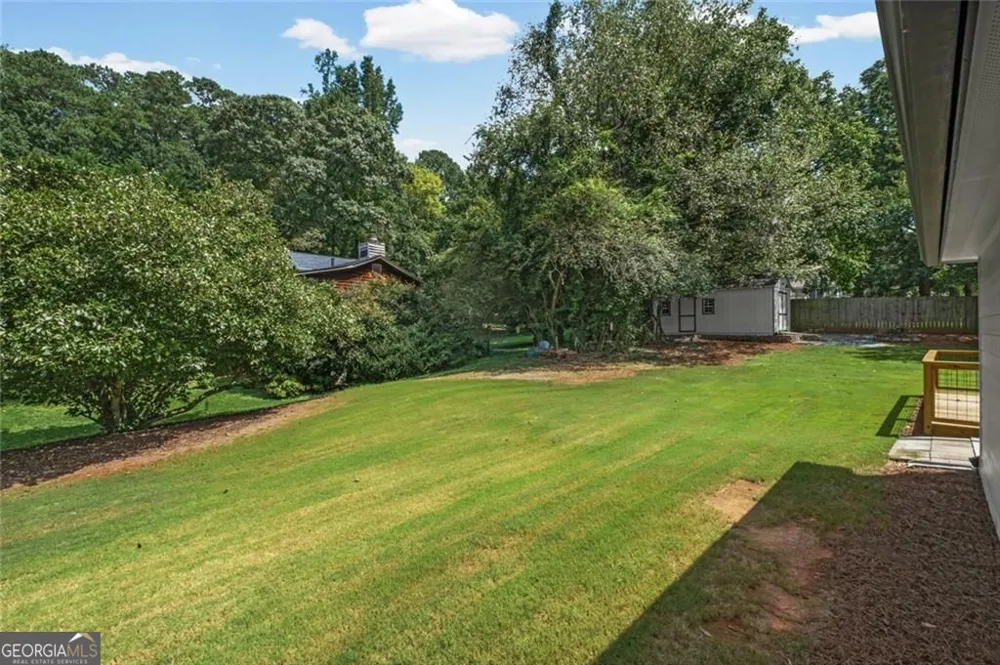 164 Dials DR Woodstock, GA 30188