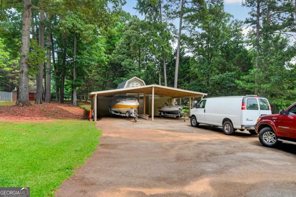 103 N Hidden Lake DR Eatonton, GA 31024