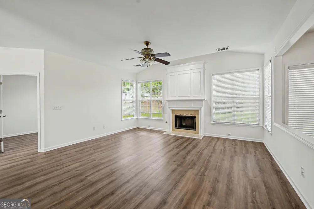 8330 Grenadier TRL Suwanee, GA 30024