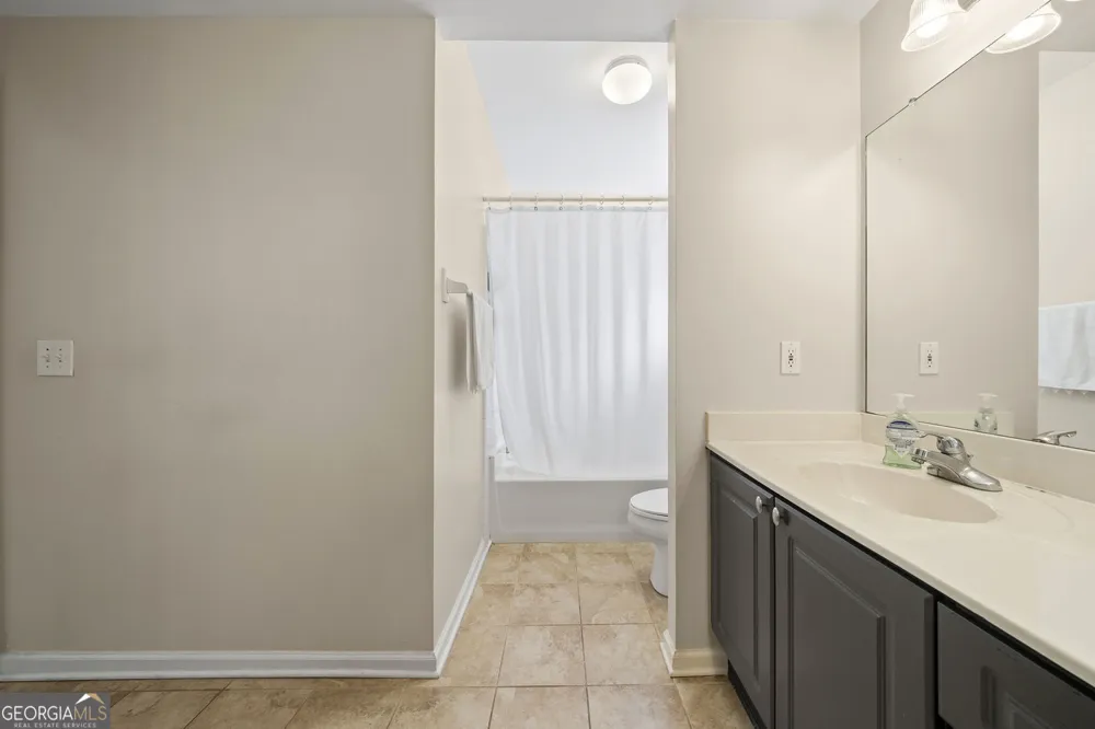 3334 Peachtree RD NE Atlanta, GA 30326