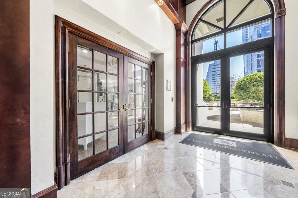 3334 Peachtree RD NE Atlanta, GA 30326