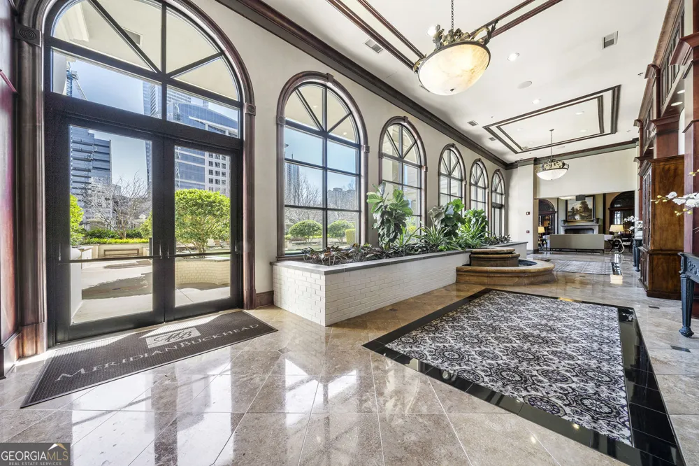 3334 Peachtree RD NE Atlanta, GA 30326