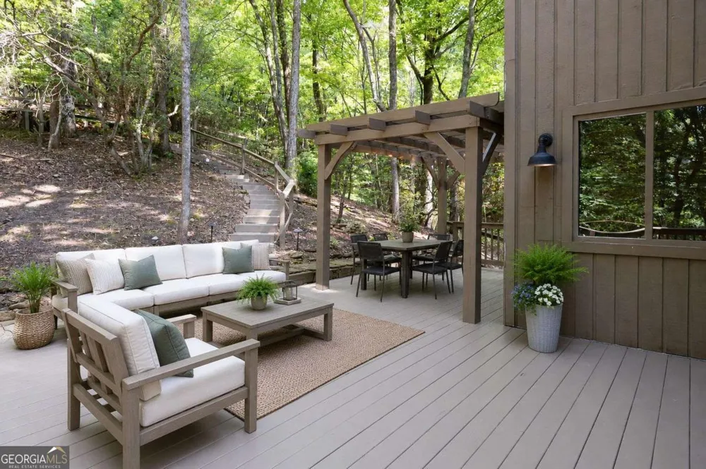 826 Woodland TRCE Jasper, GA 30143