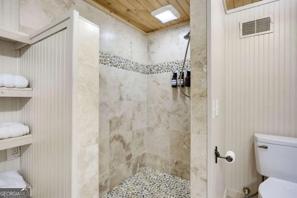 826 Woodland TRCE Jasper, GA 30143