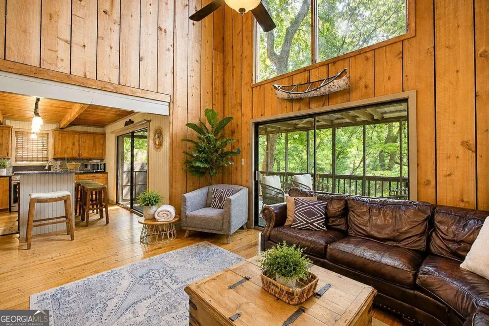 826 Woodland TRCE Jasper, GA 30143