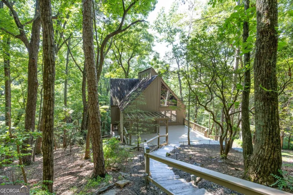 826 Woodland TRCE Jasper, GA 30143
