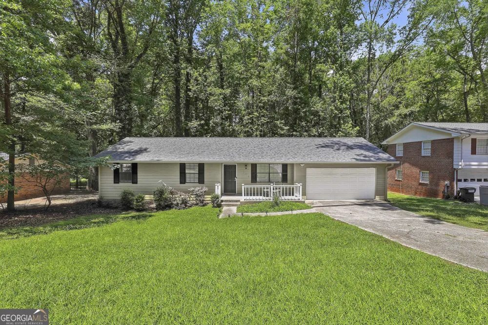110 Clydesdale RD Peachtree City, GA 30269