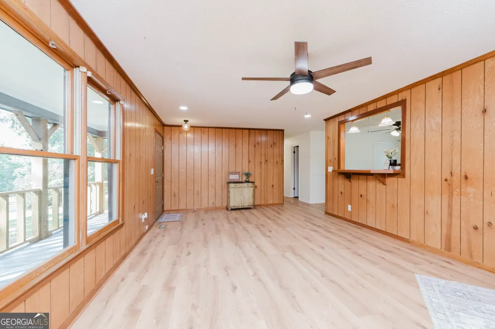 109 Alpine DR Byron, GA 31008