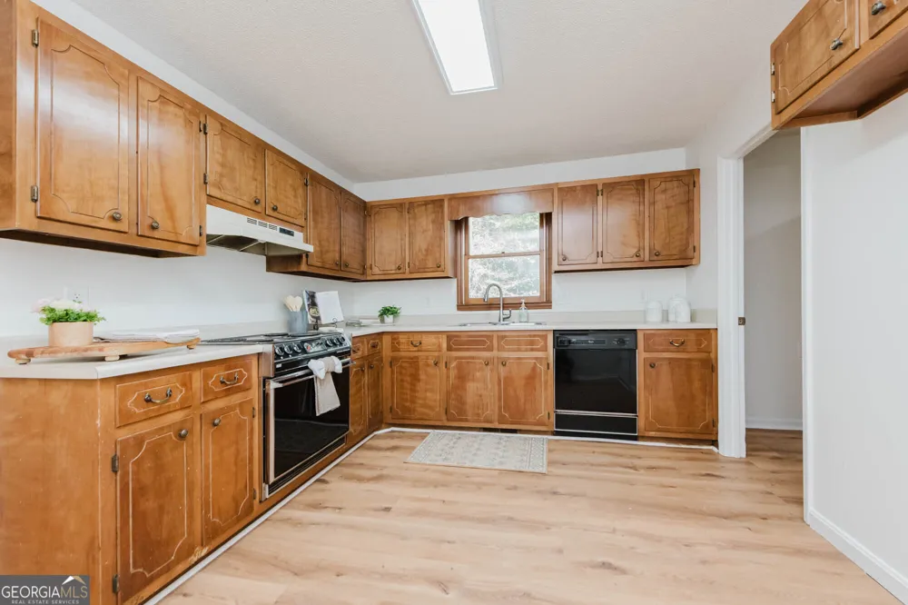 109 Alpine DR Byron, GA 31008