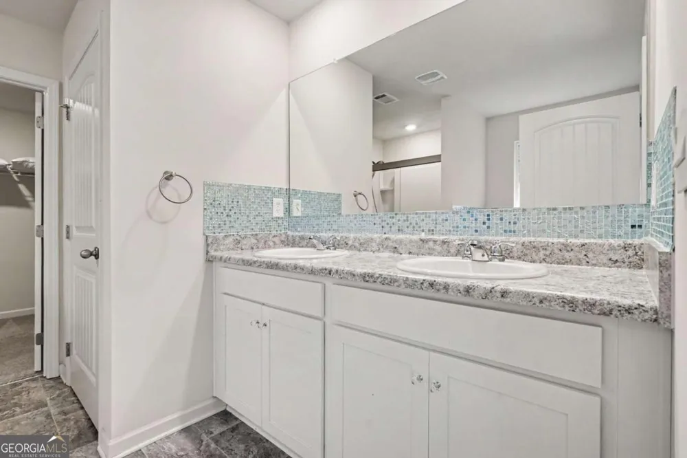 477 Starbuck PKWY Pendergrass, GA 30567