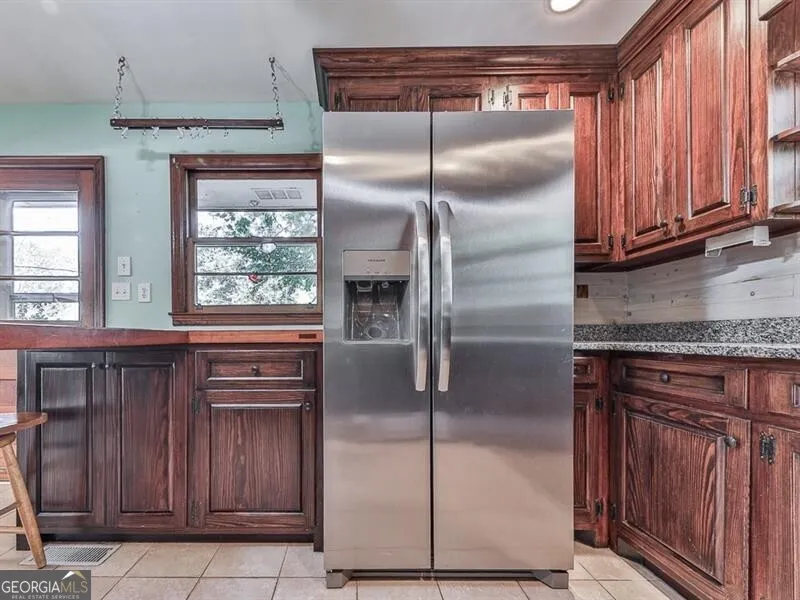 291 Sourwood DR Marietta, GA 30062