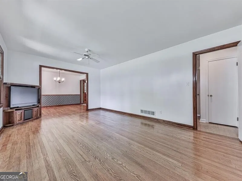 291 Sourwood DR Marietta, GA 30062