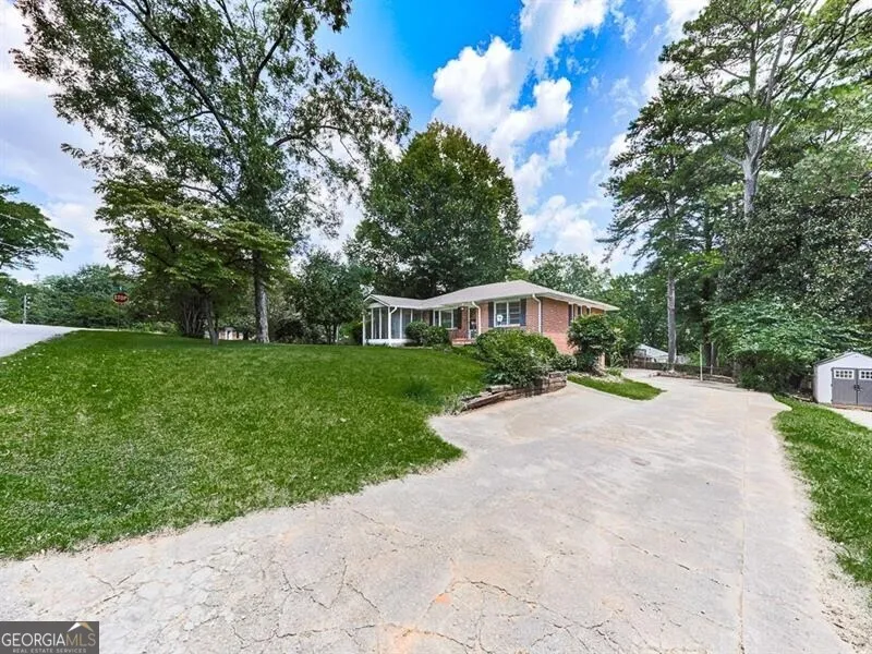 291 Sourwood DR Marietta, GA 30062
