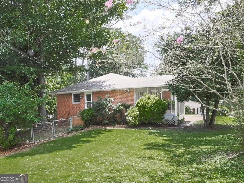 291 Sourwood DR Marietta, GA 30062