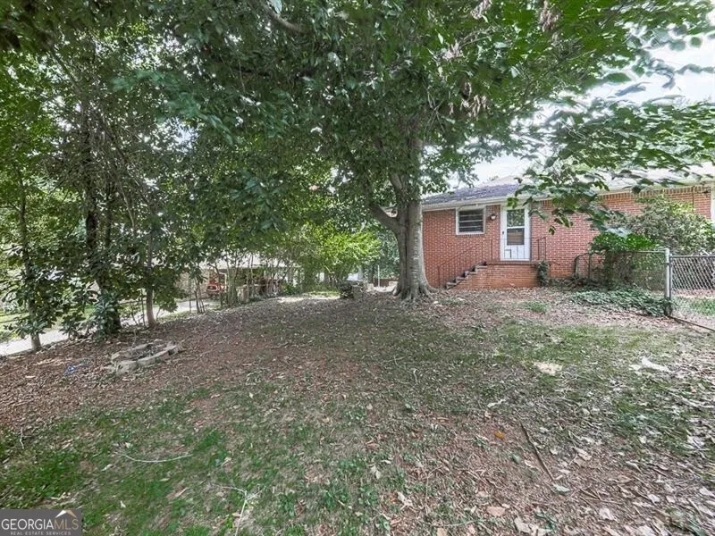 291 Sourwood DR Marietta, GA 30062