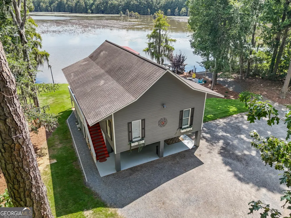 110 Sawdust Trail Cobb, GA 31735