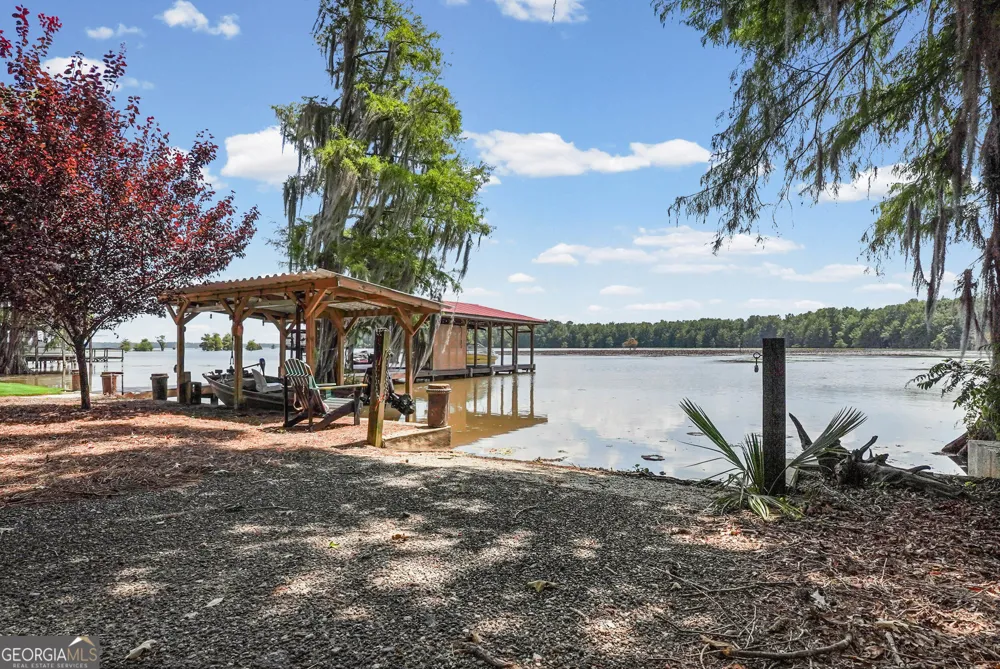110 Sawdust Trail Cobb, GA 31735