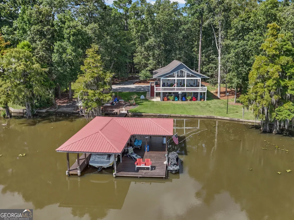 110 Sawdust Trail Cobb, GA 31735