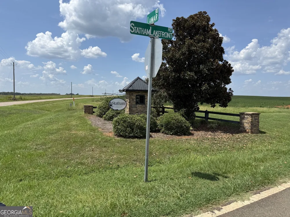 110 Sawdust Trail Cobb, GA 31735