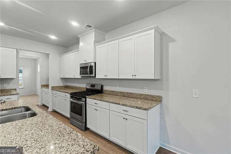 221 Chase Drew DR SW Cartersville, GA 30120
