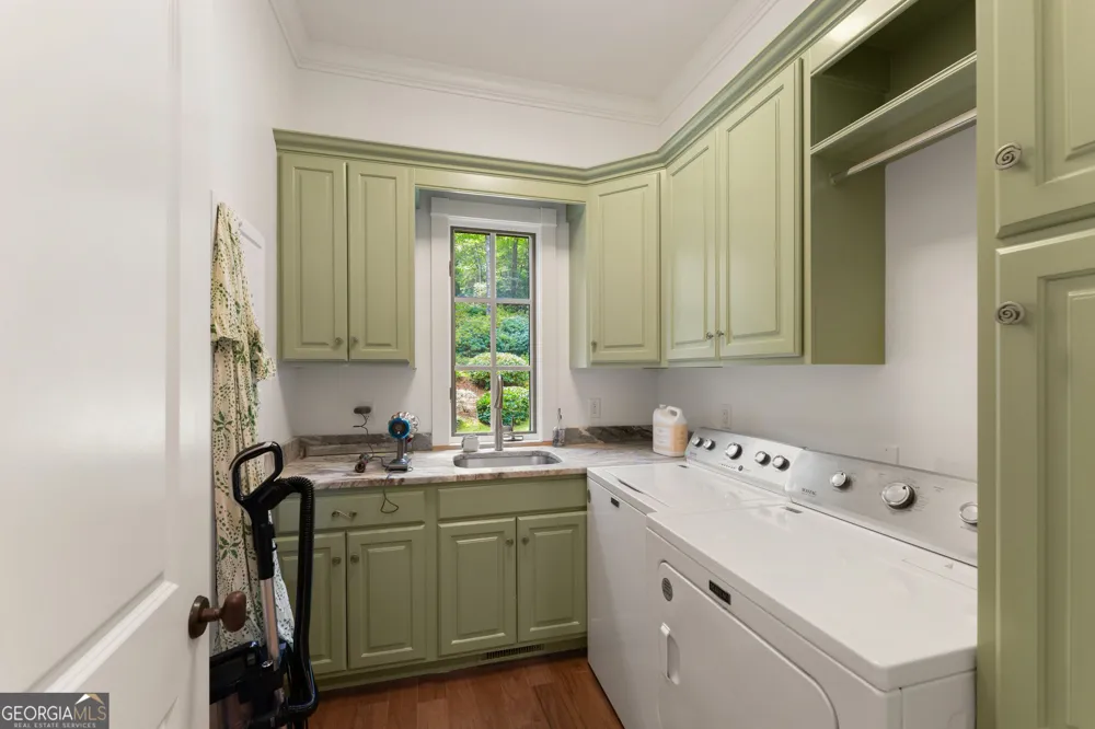 125 Crabapple CT Clarkesville, GA 30523
