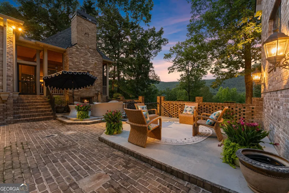125 Crabapple CT Clarkesville, GA 30523