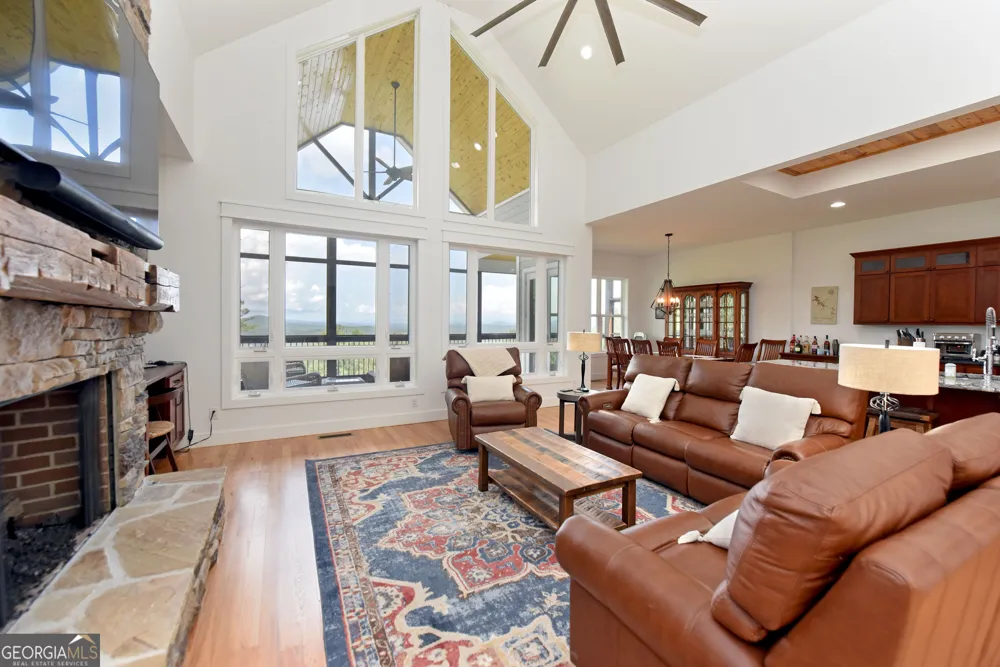 732 Ridge Pointe WAY Blairsville, GA 30512