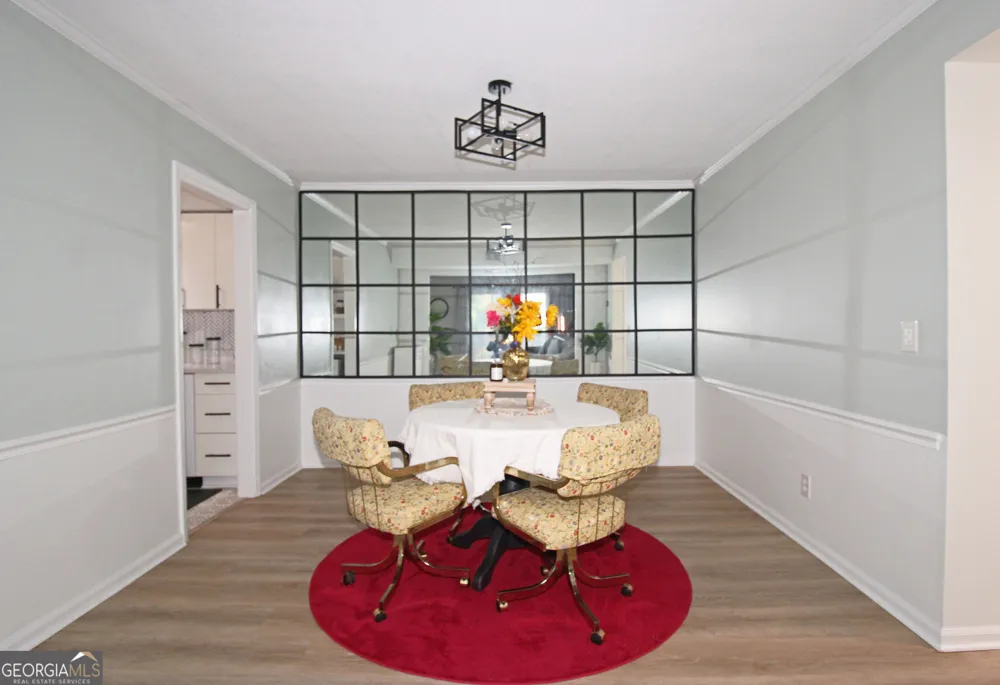 6851 Roswell RD NE Sandy Springs, GA 30328
