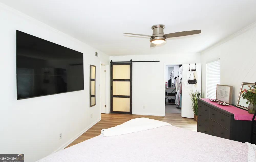 6851 Roswell RD NE Sandy Springs, GA 30328