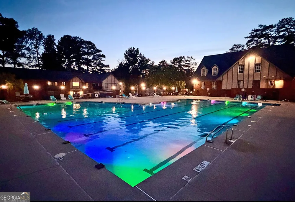 6851 Roswell RD NE Sandy Springs, GA 30328