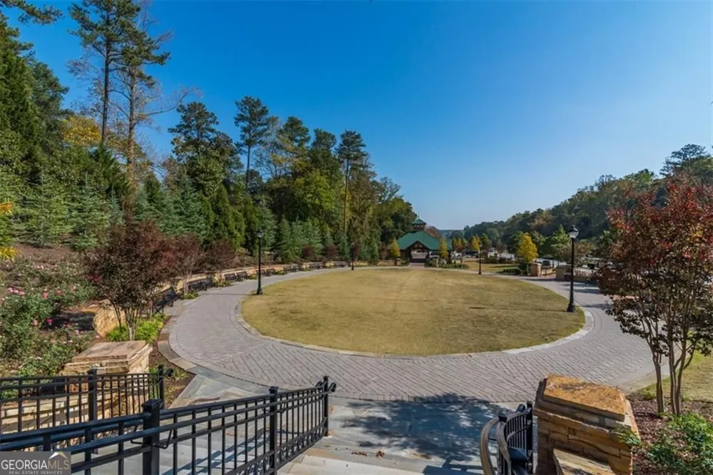 6851 Roswell RD NE Sandy Springs, GA 30328