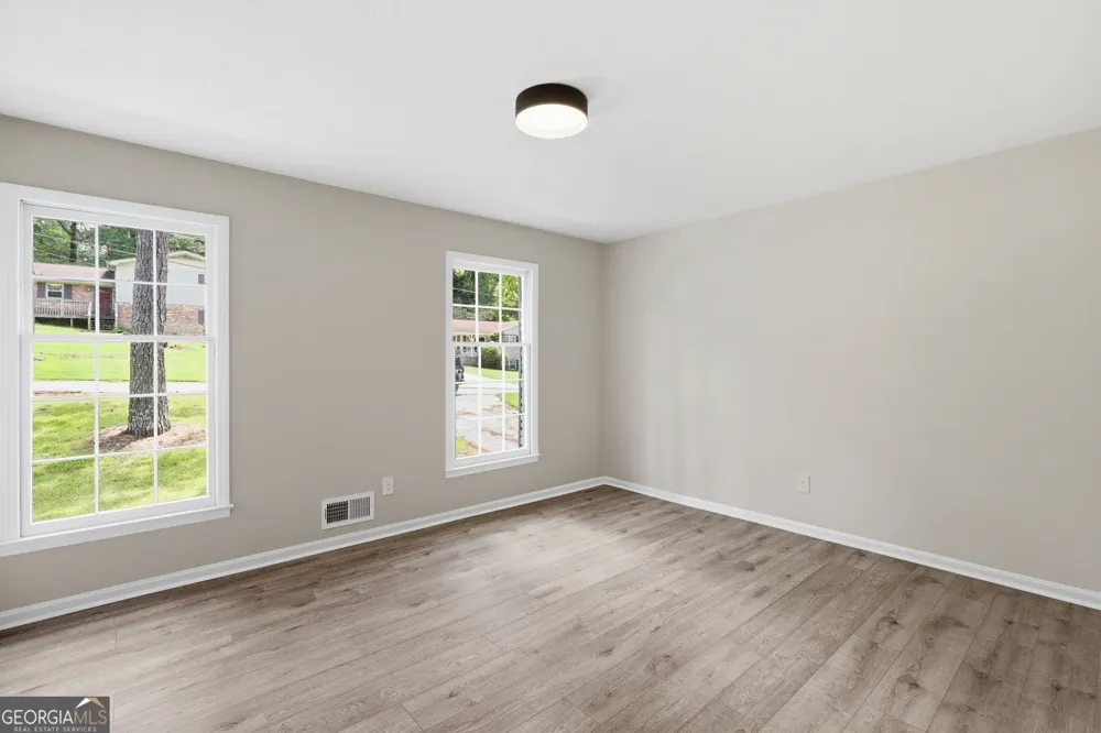 3300 S Whisper DR Douglasville, GA 30135