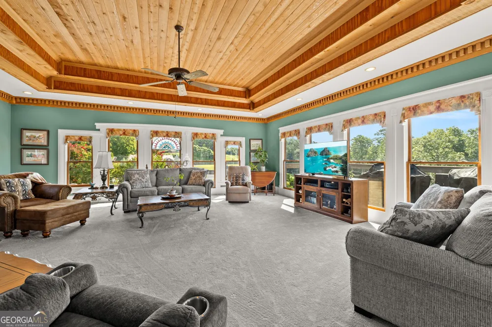 684 Grandview AVE Mount Airy, GA 30563