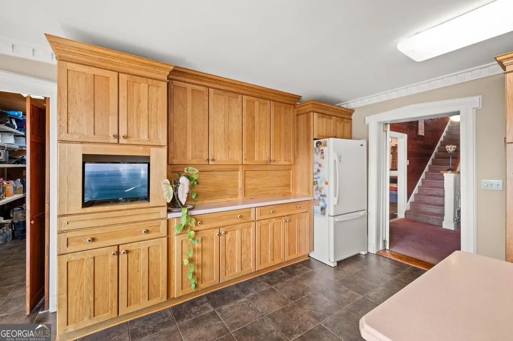 684 Grandview AVE Mount Airy, GA 30563