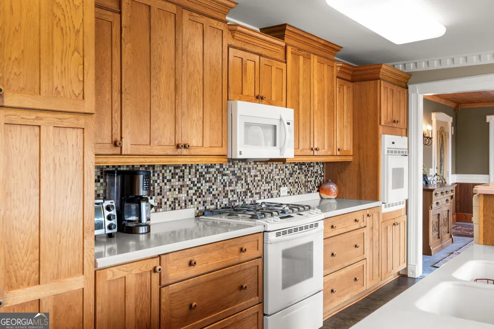 684 Grandview AVE Mount Airy, GA 30563