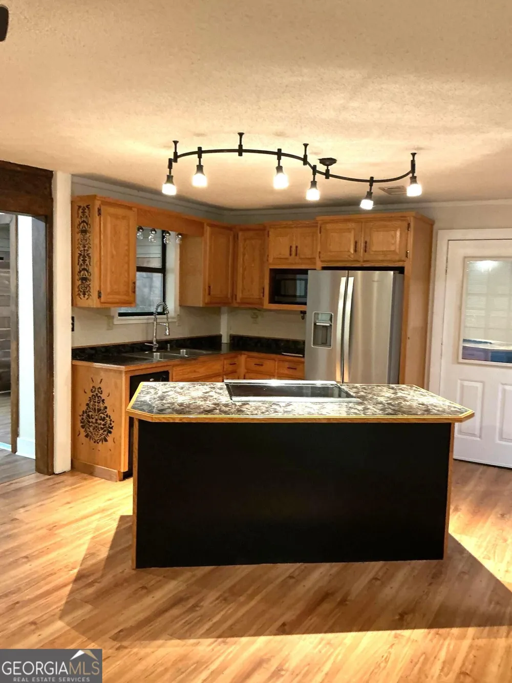 160 Nob Hill RDG Cleveland, GA 30528