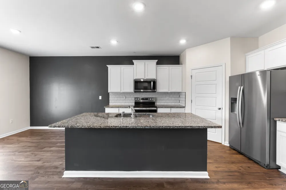 138 Farmers WAY Perry, GA 31069